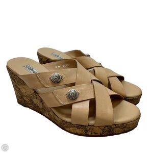 Brighton Derby Wedge Sandal. Tan color. Size 9,5 NWOT